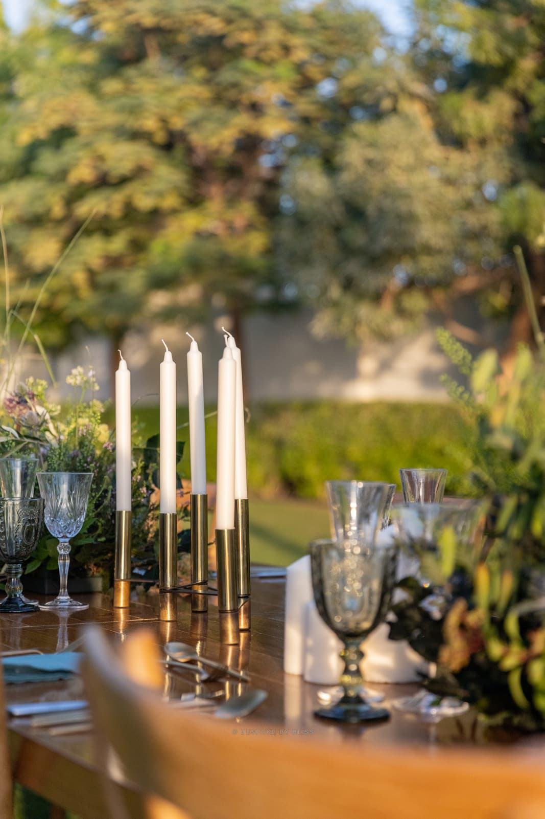 Candles and lighting in ivory, gold and teal