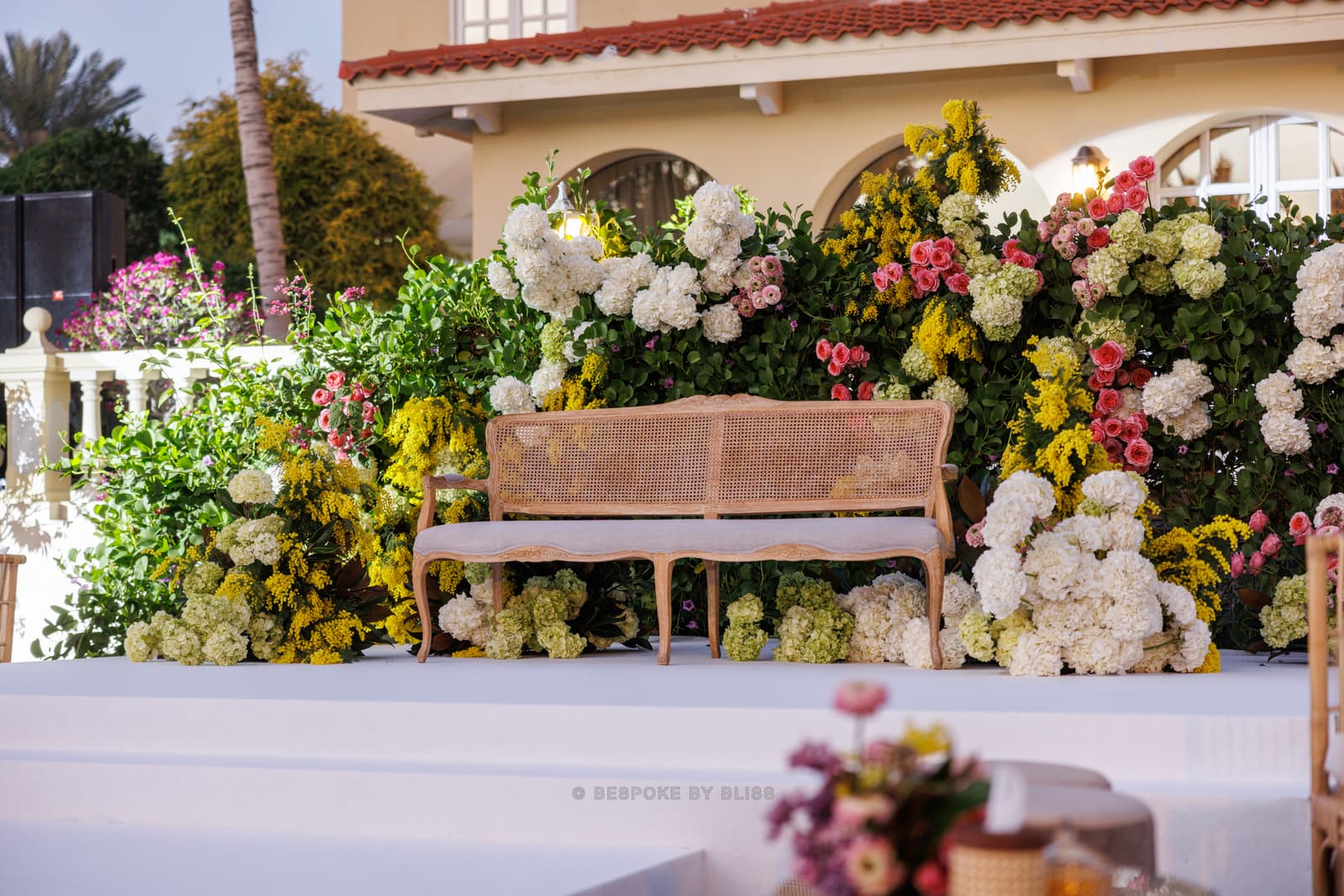 Stage styling in white, yellow and pink