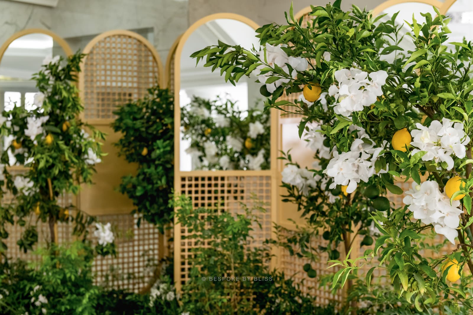 Backdrop styling in white, yellow and gold